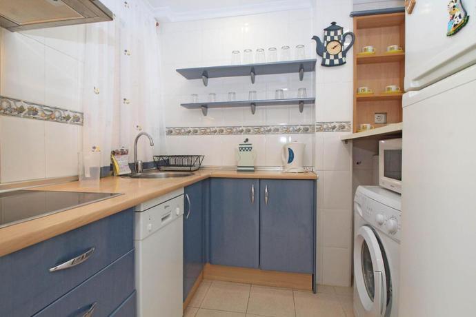 Del Parque Flats - Golf & Beach