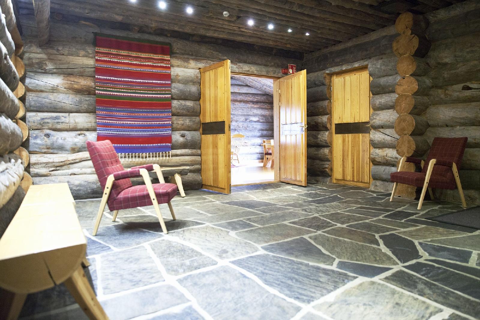 Saarikejo Log Chalet