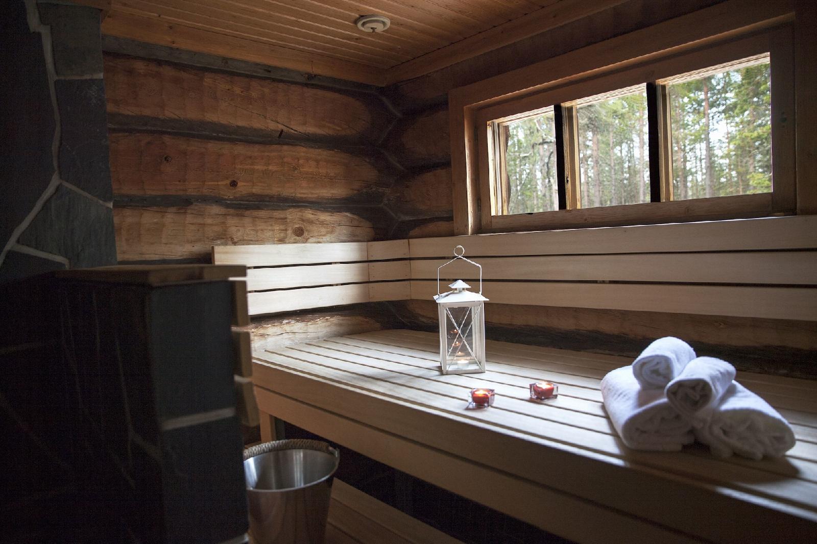 Saarikejo Log Chalet