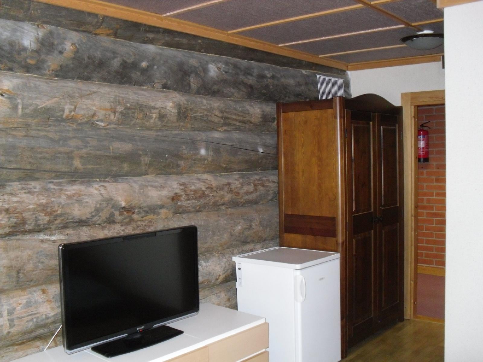 Saarikejo Log Chalet