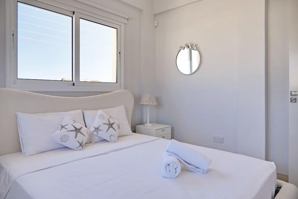 Velomar Family Villa