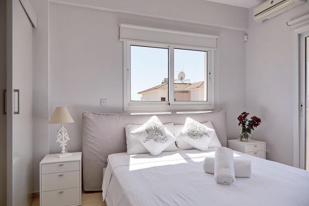 Velomar Family Villa