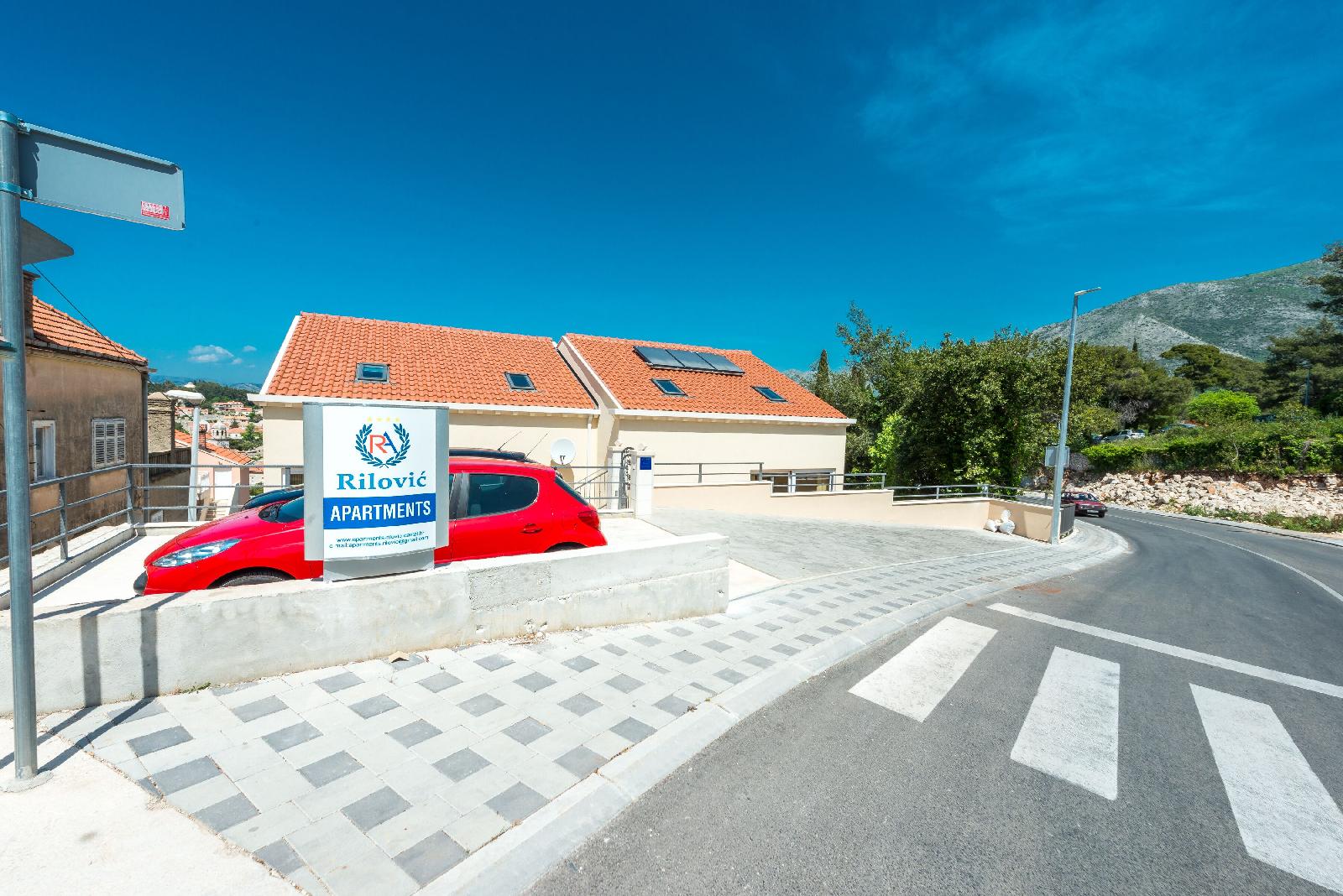 Apartments Rilovic