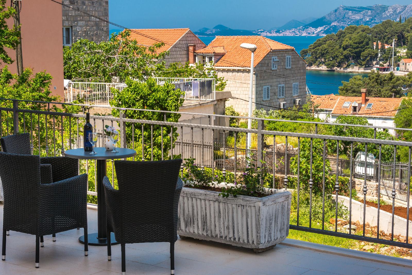 Apartments Rilovic