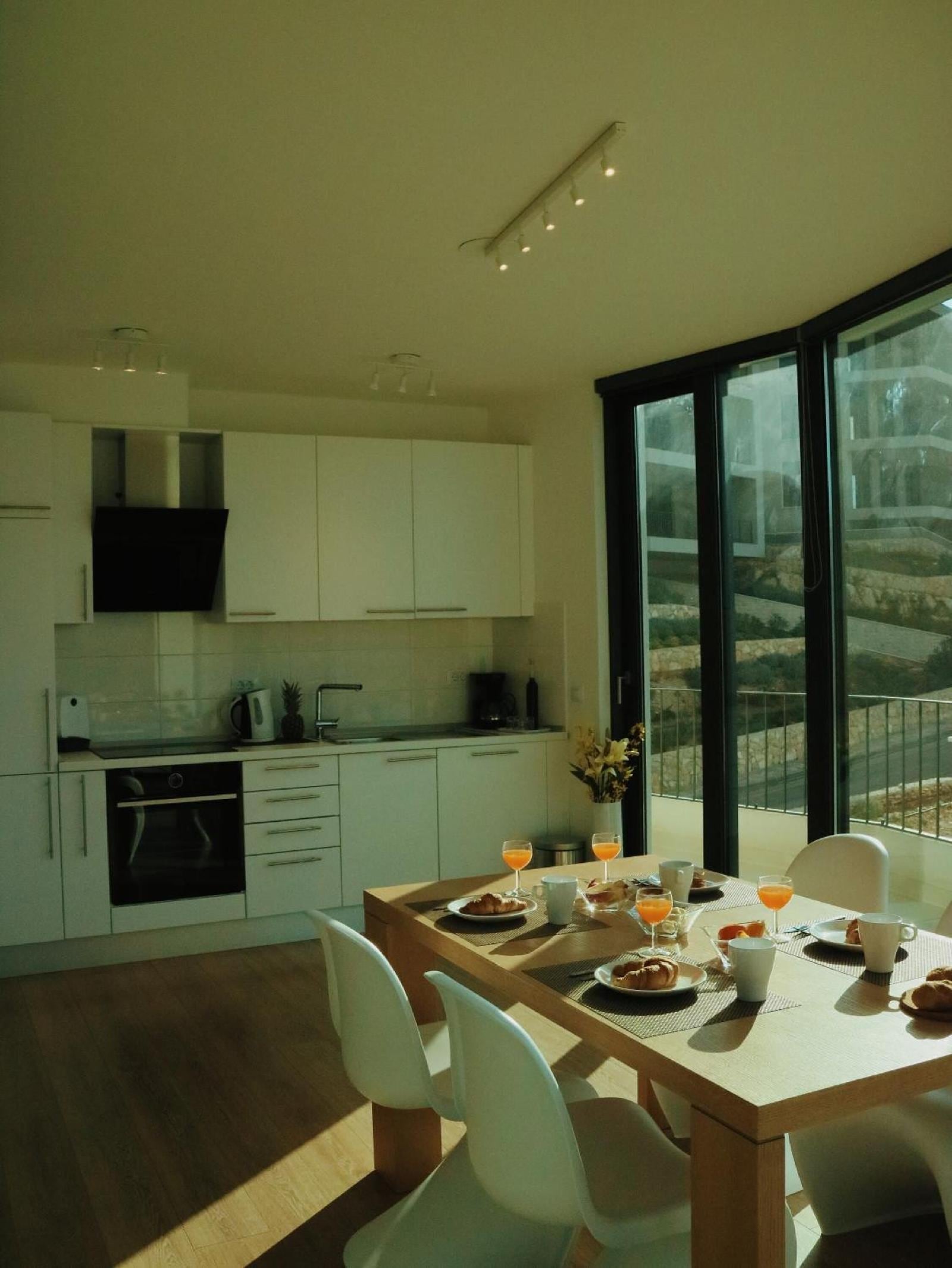 White Cloud Apartments
