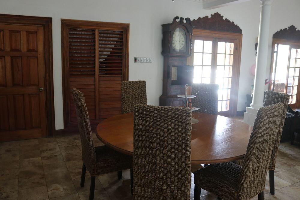Mahogany House