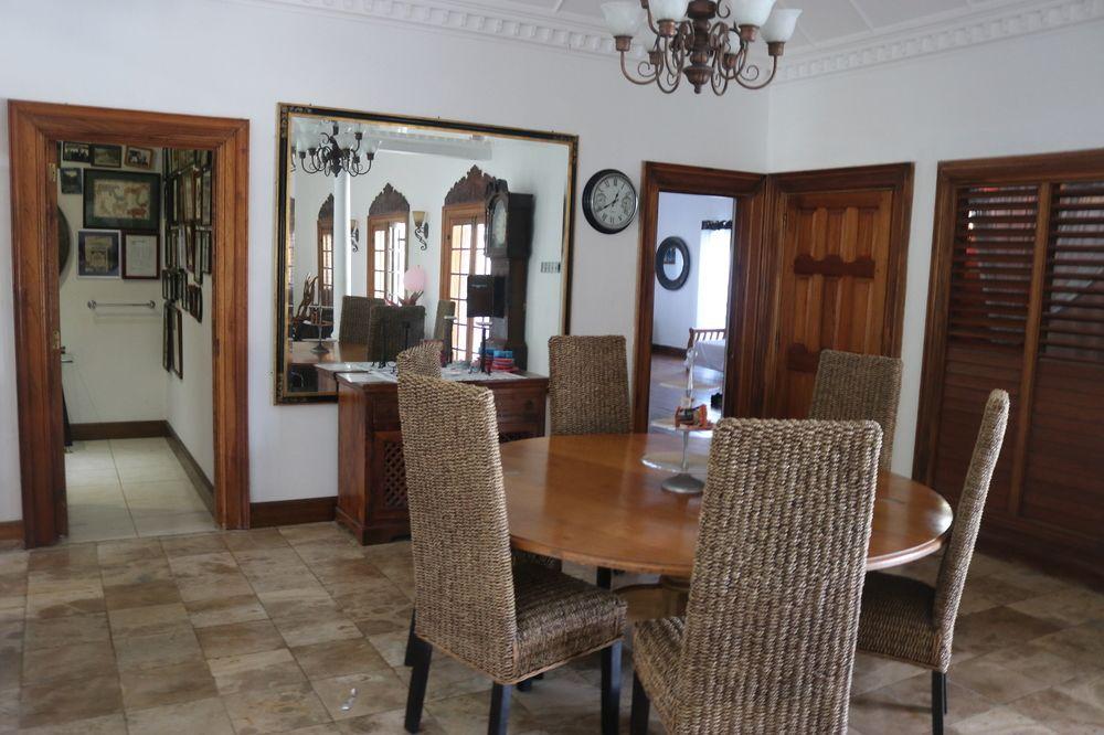 Mahogany House