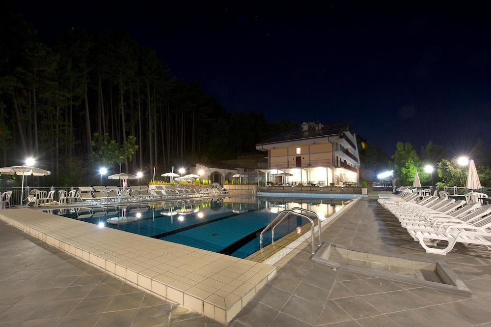 Hotel Candeleto