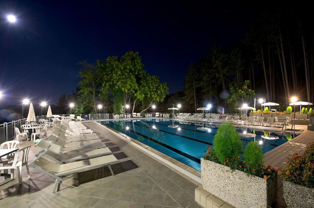 Hotel Candeleto