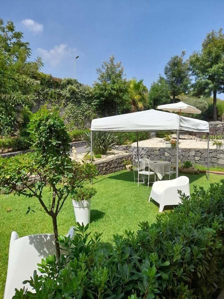 B&B Boutique di Charme Etna-Relax-Natura