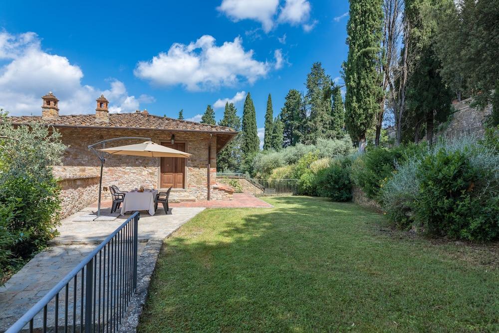 Tenuta La Pieve Casale Il Giglio
