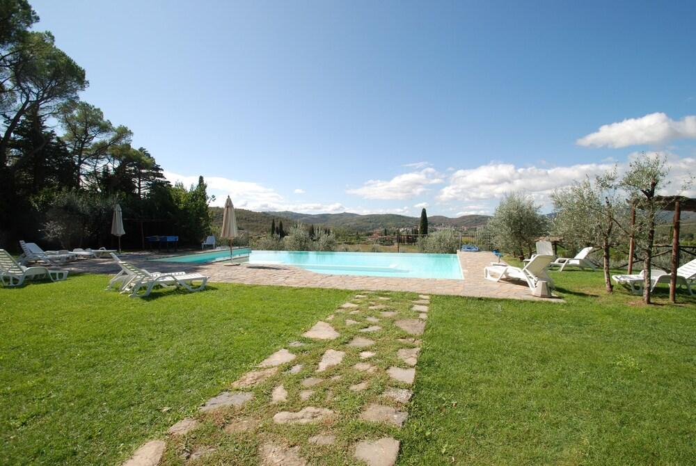 Tenuta La Pieve Casale Il Giglio
