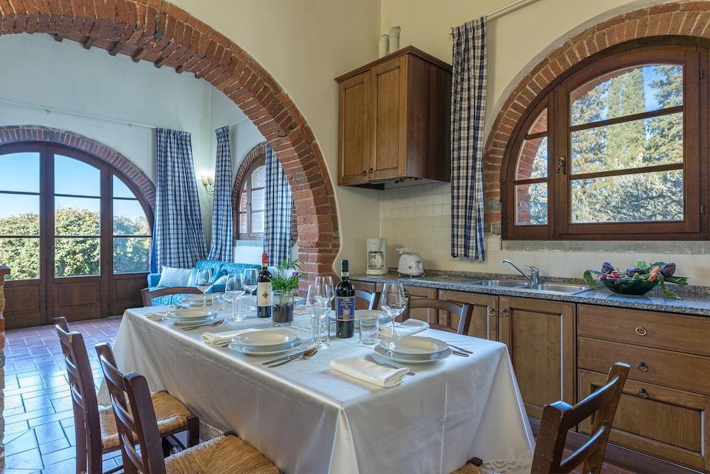 Tenuta La Pieve Casale Il Giglio