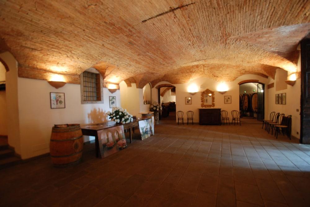 Tenuta La Pieve Casale Il Giglio
