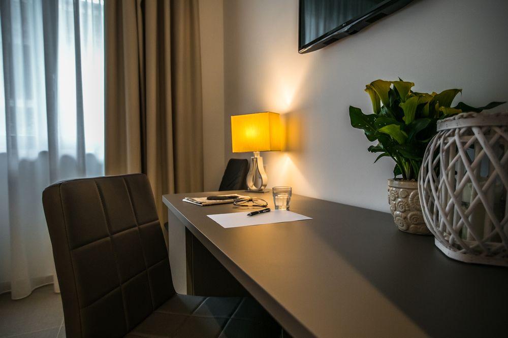 Moma Hotel