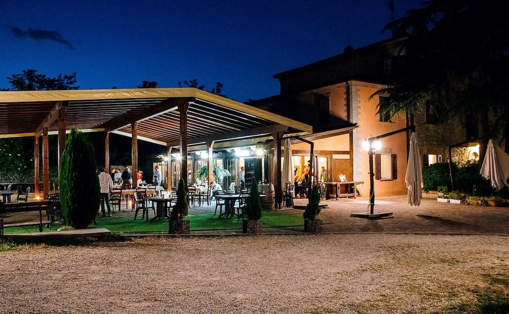 Il Casale Di Anita B&B