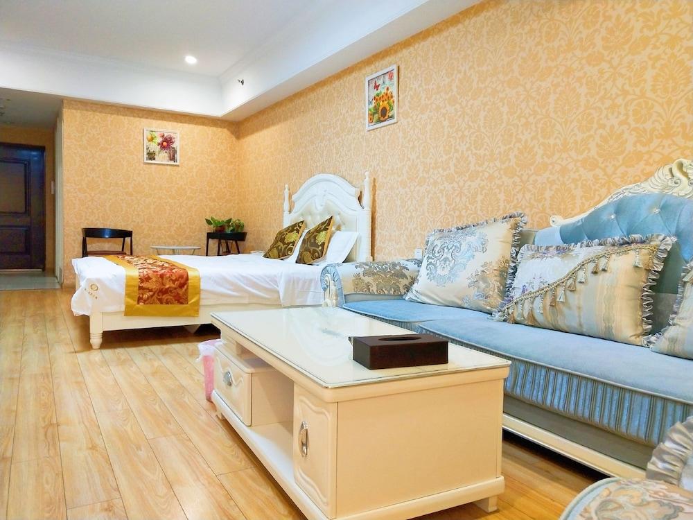 Nanjing Ty Holiday Hotel