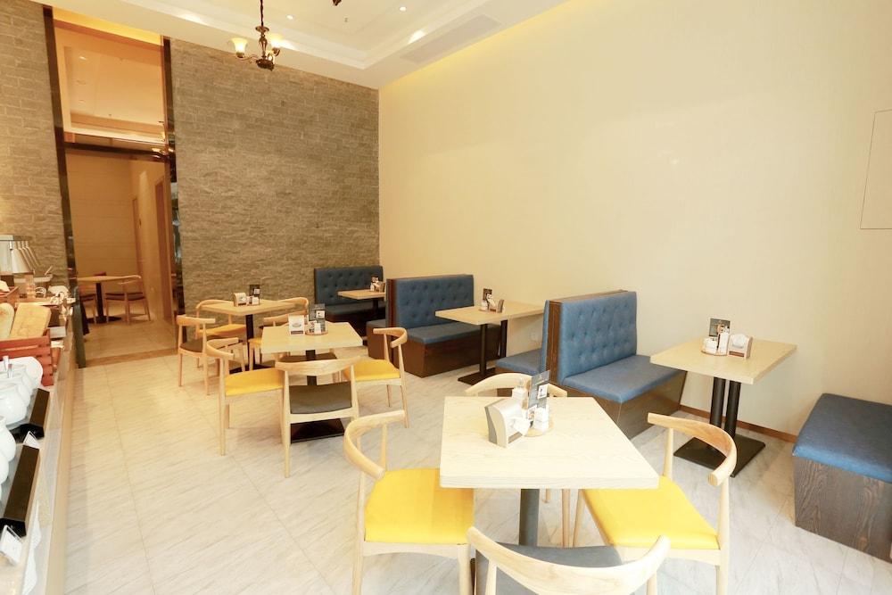 Poltton International Service Apartment Zhangzhou Changtai Mayang Branch
