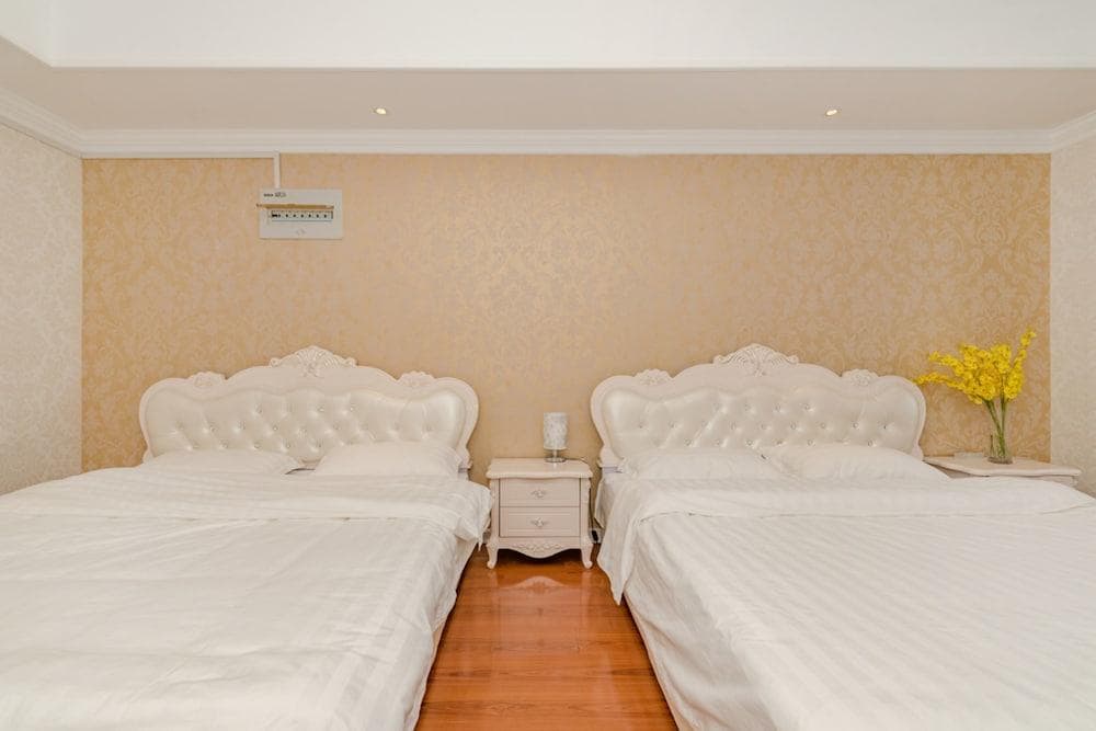 Taishan Shell Apartment