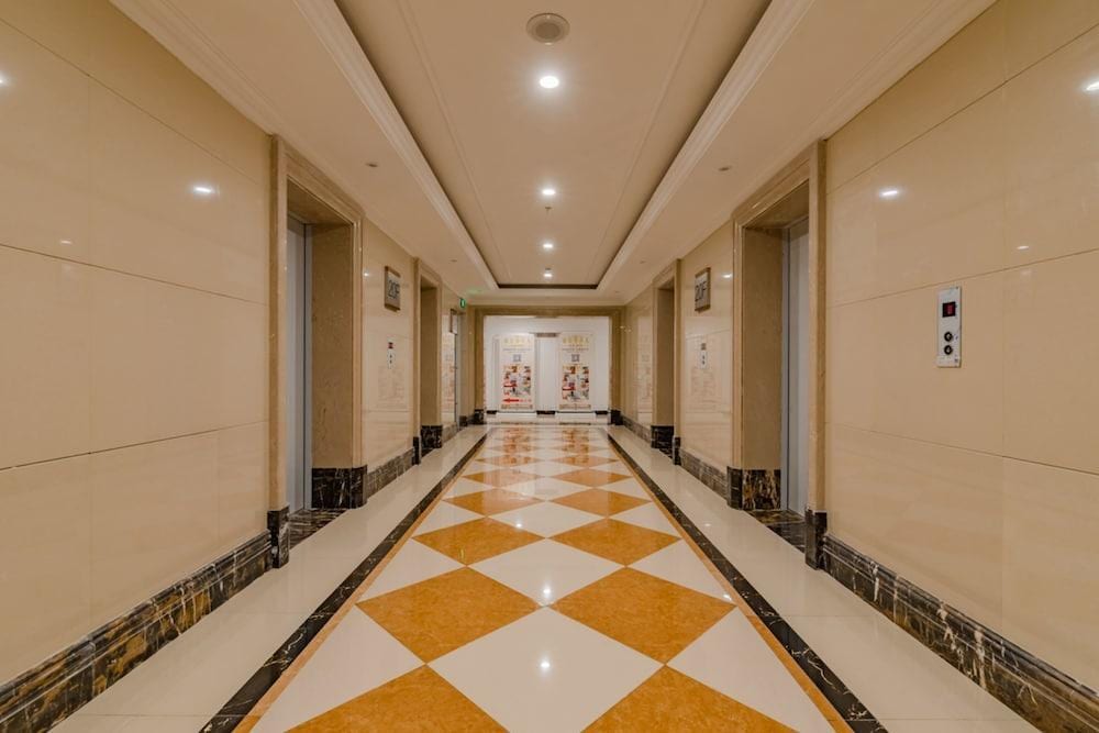 Taishan Shell Apartment