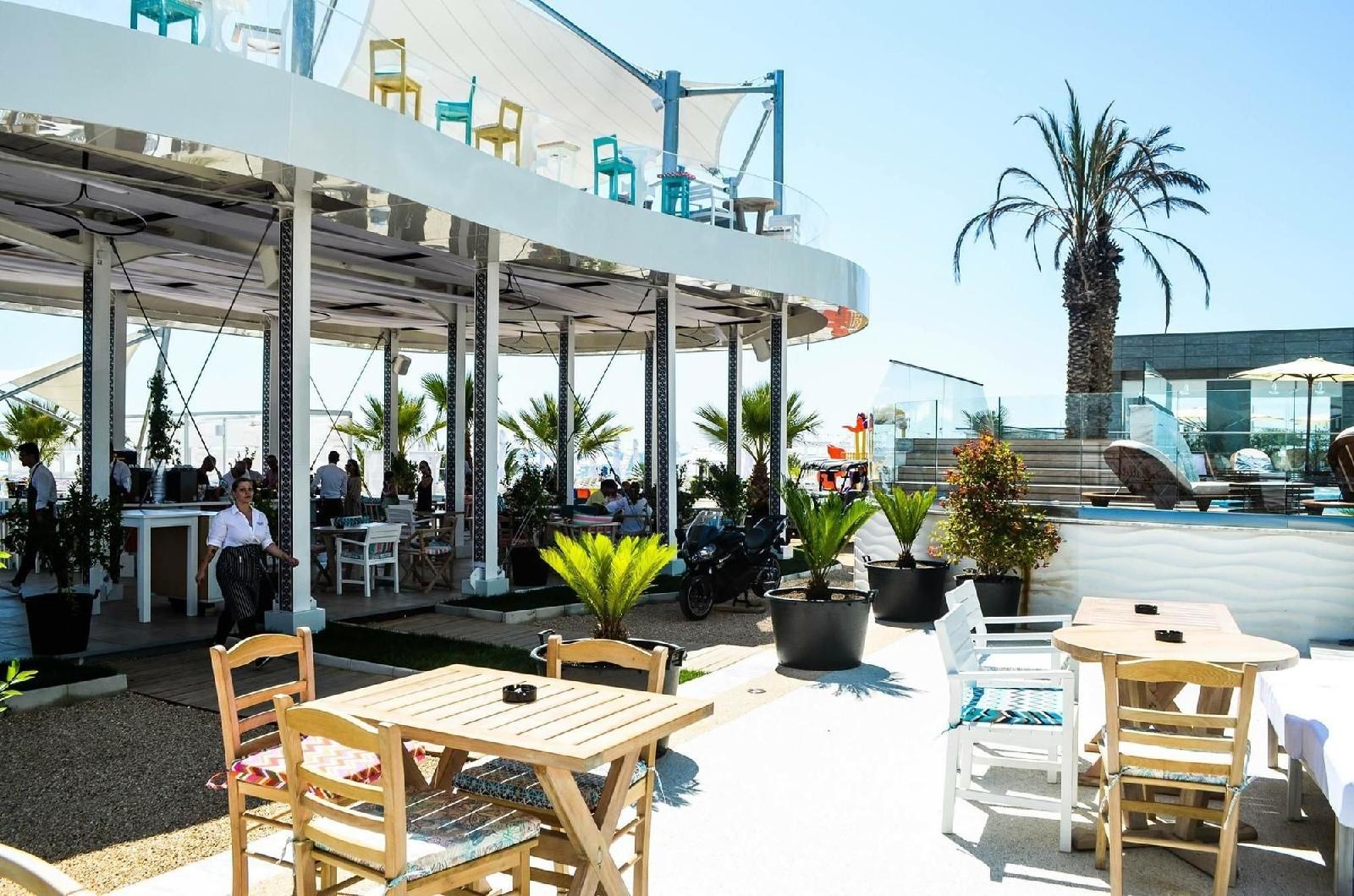 White Tower Mamaia