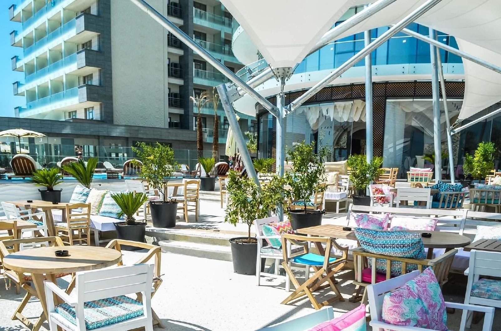 White Tower Mamaia