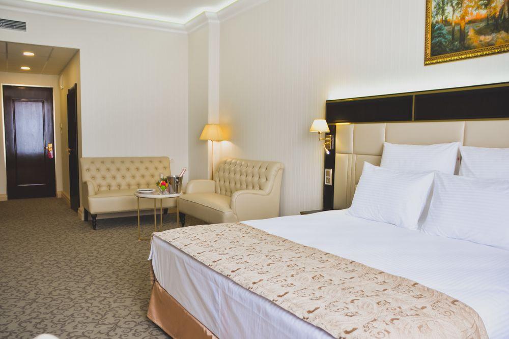 7 Avenue Hotel And Spa