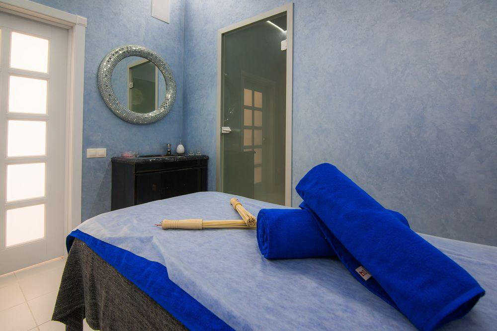 7 Avenue Hotel And Spa