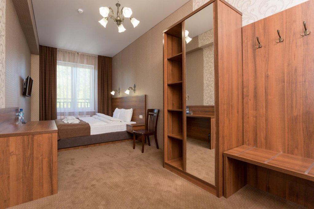 Hotel Briz