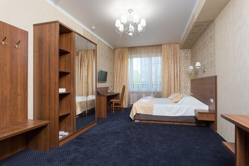 Hotel Briz