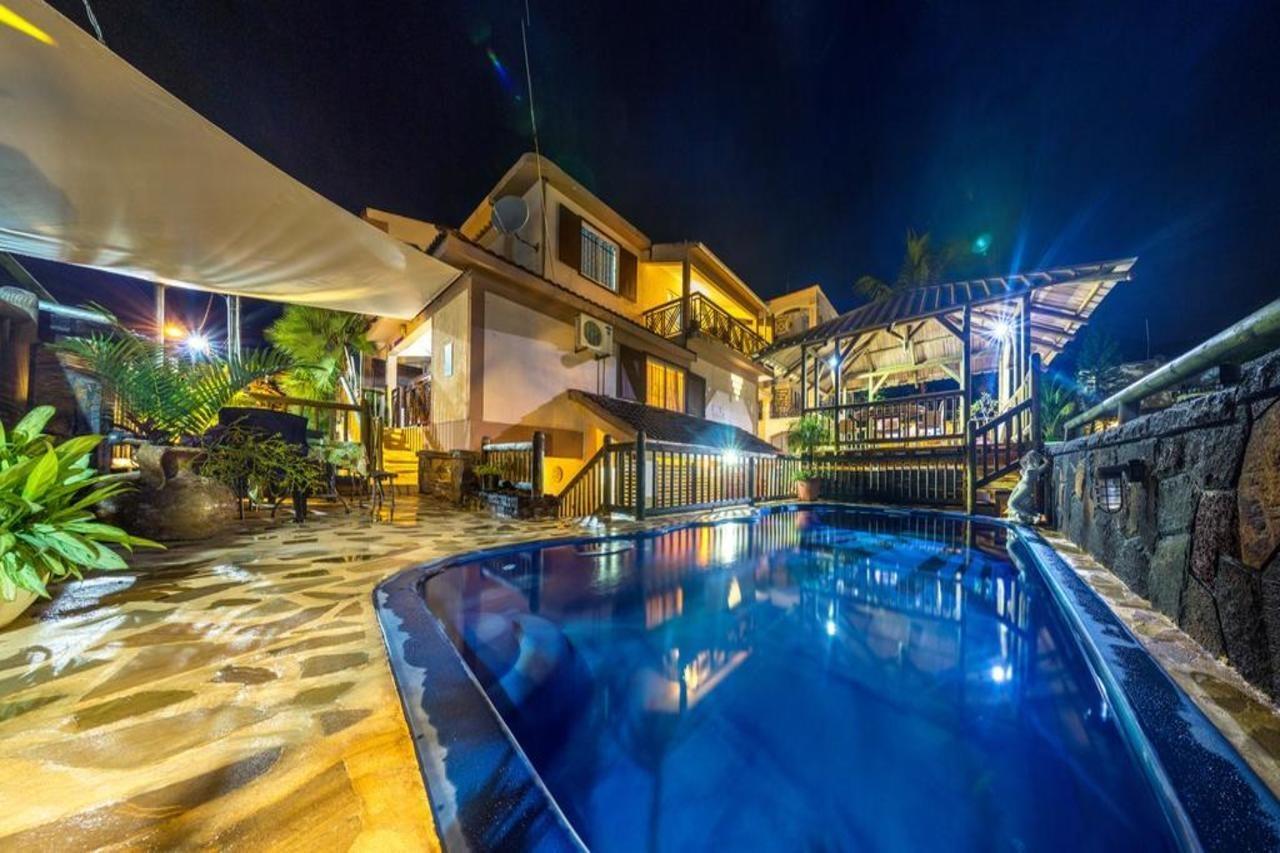 Sunset Villa Apartments