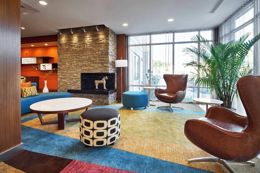 Fairfield Inn & Suites Alexandria