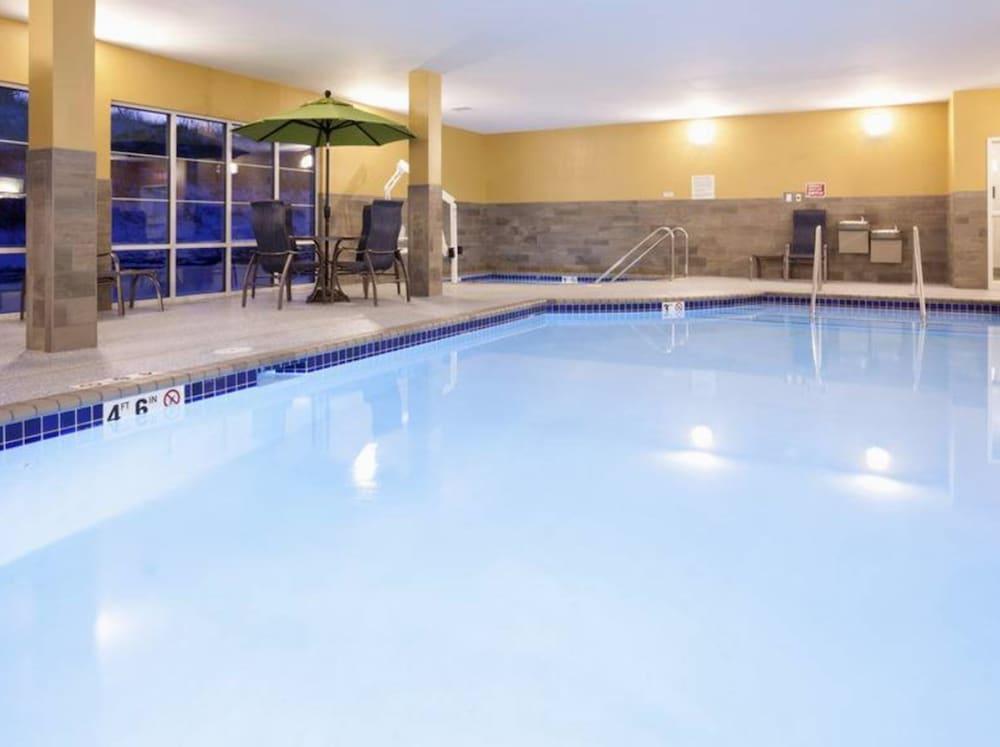 GrandStay® New London-Spicer
