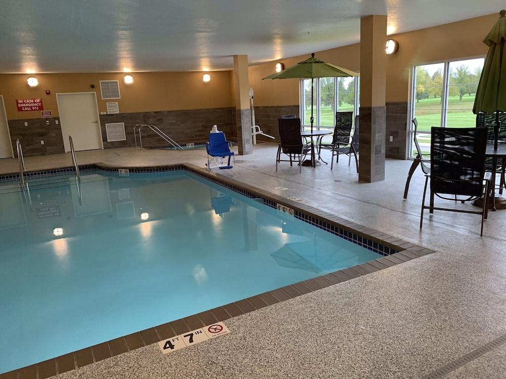 GrandStay® New London-Spicer