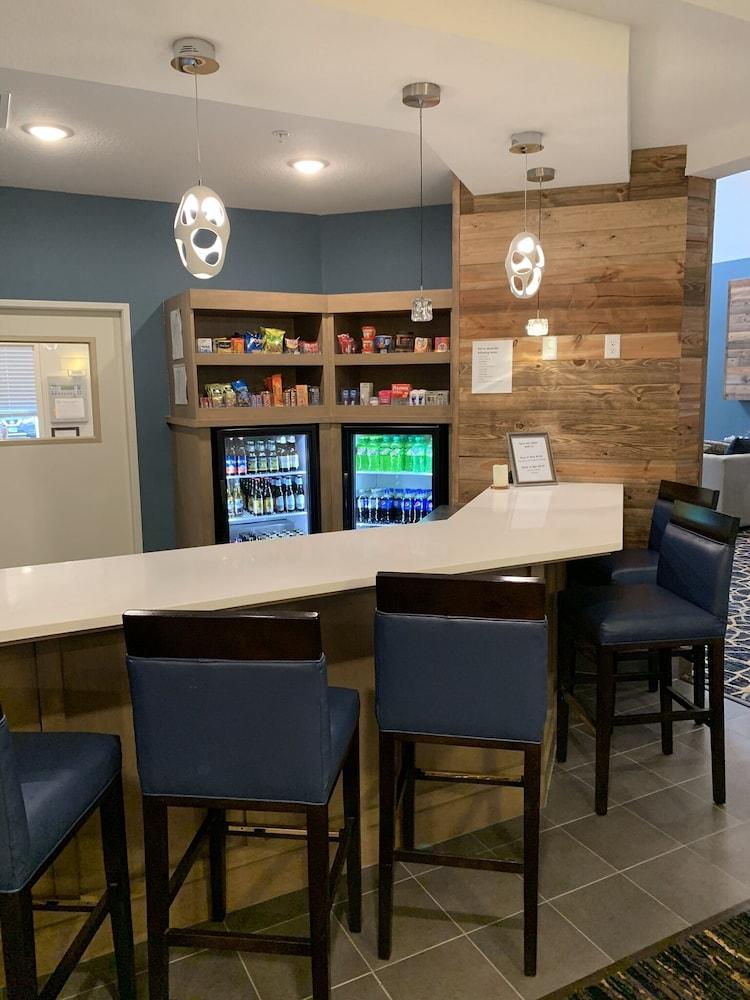 GrandStay® New London-Spicer