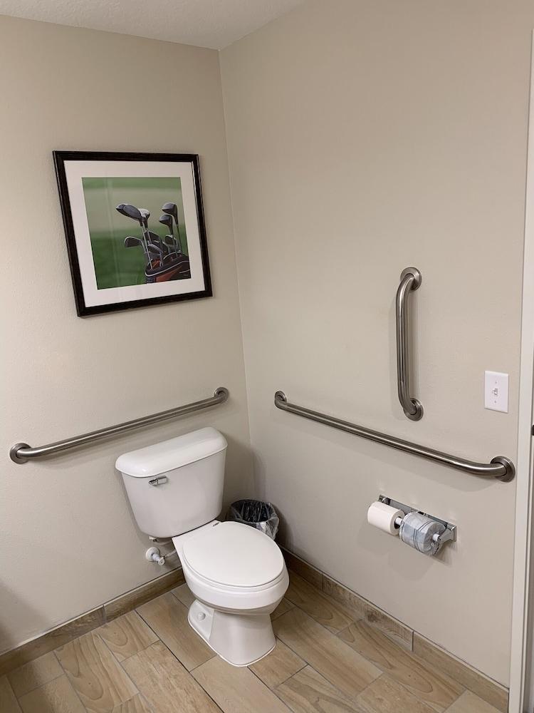 GrandStay® New London-Spicer