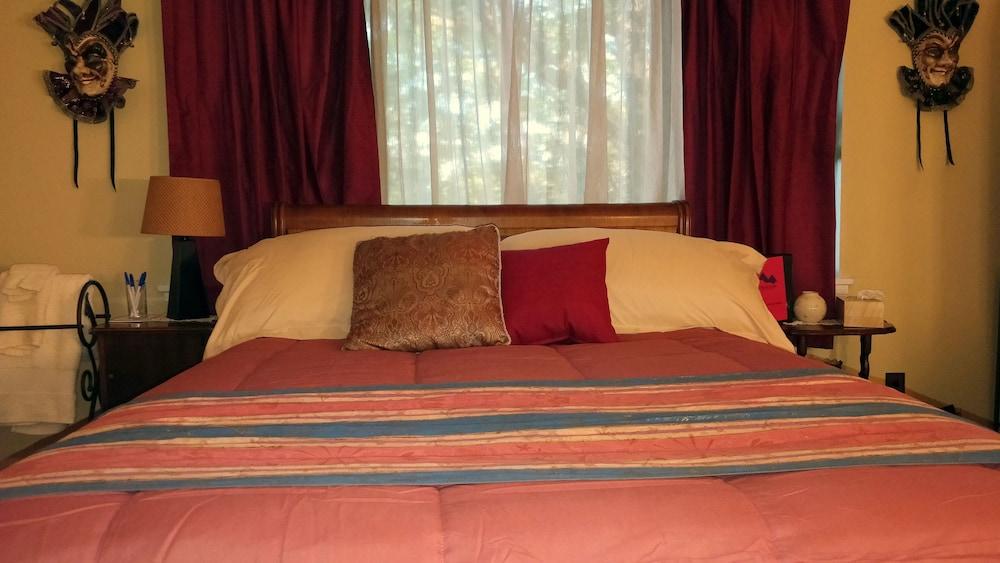 Maurrocks BnB