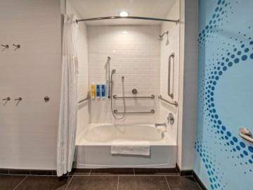 Tru By Hilton Roanoke Hollins