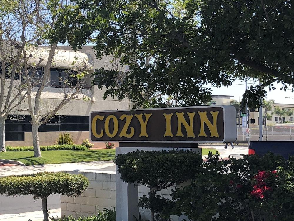 Cozy Inn