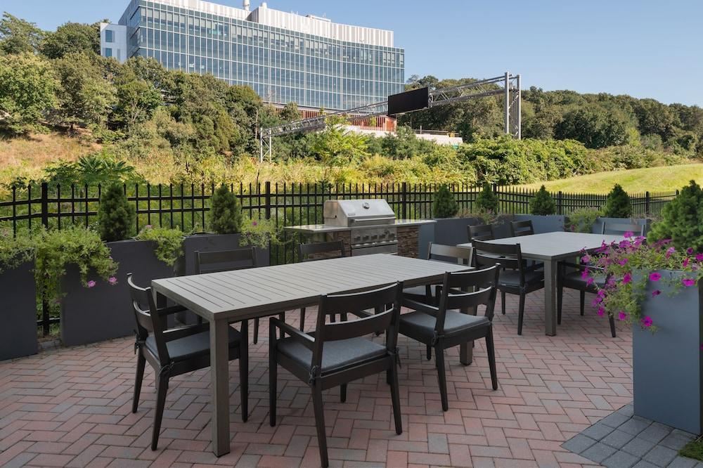 Fairfield Inn & Suites Boston Waltham