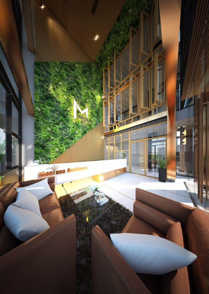 Montana Hotel