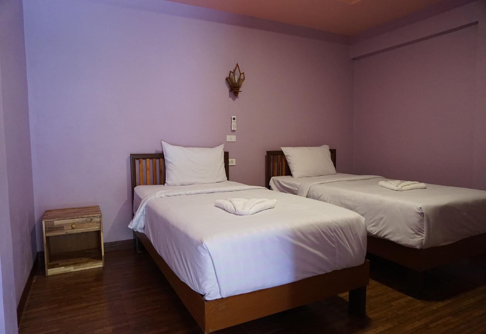 Lampang Bouteak Resort