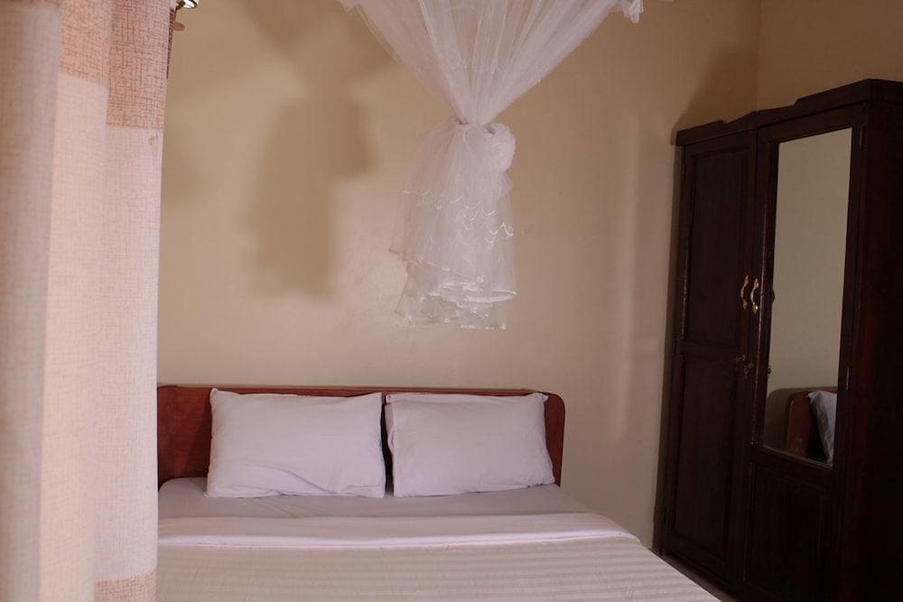 Agabet Hotel
