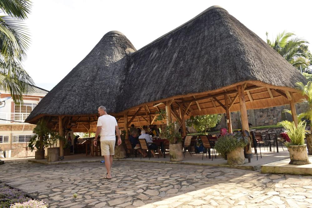 Entebbe Palm Hotel