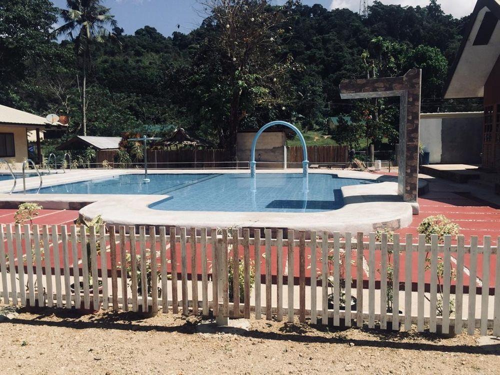 Tay Lelong's Pension House