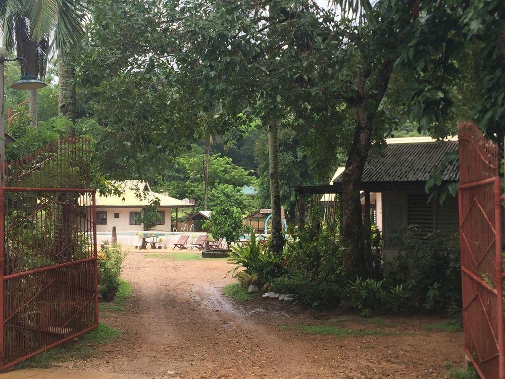 Tay Lelong's Pension House