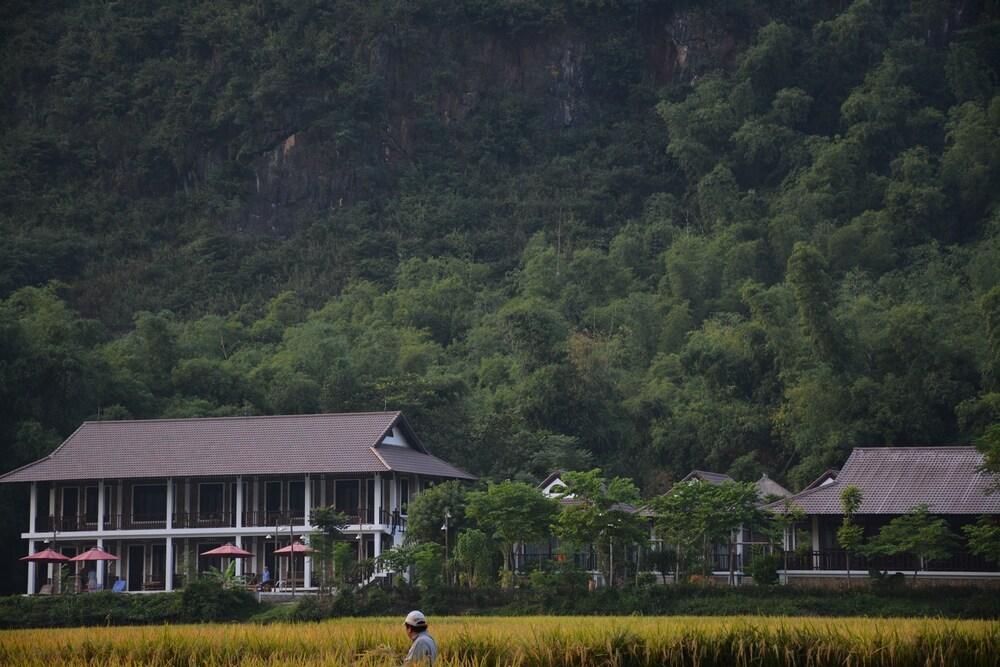 Sols Bungalows
