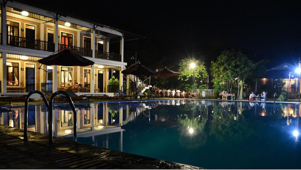 Sols Bungalows