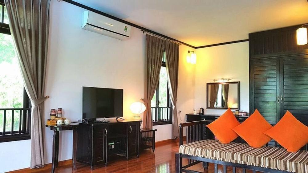 Sols Bungalows