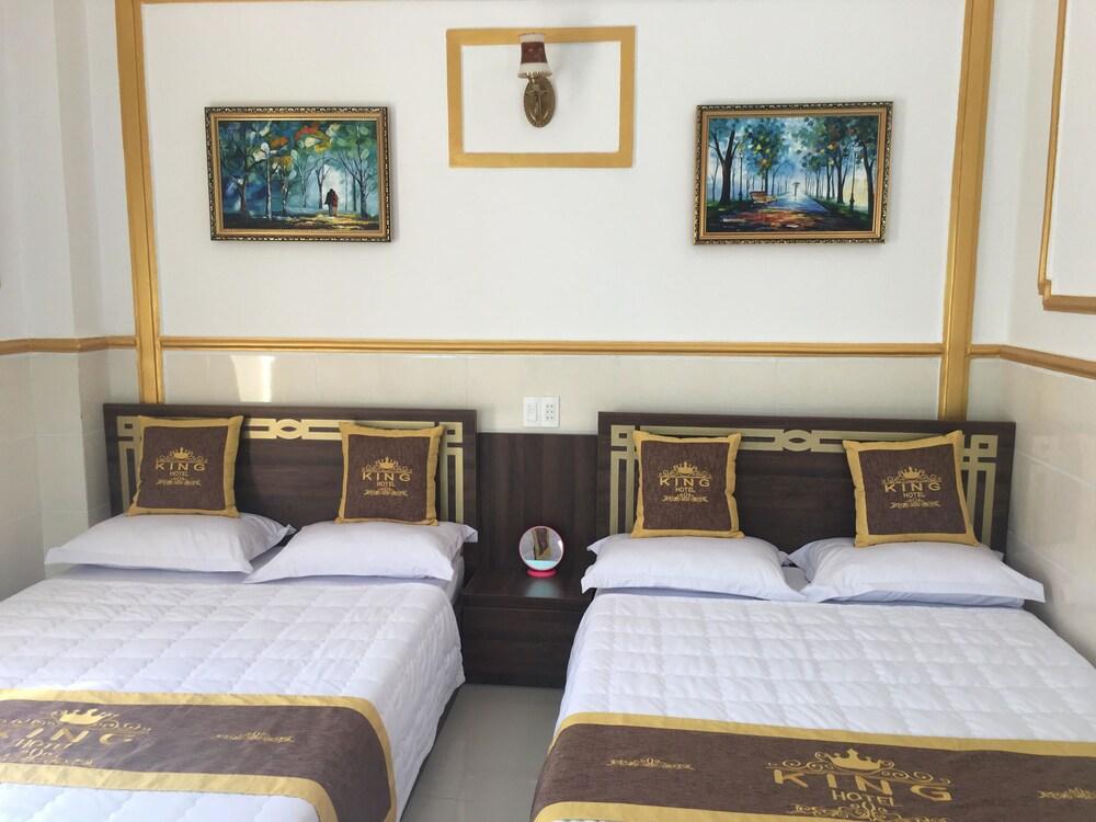 King Hotel